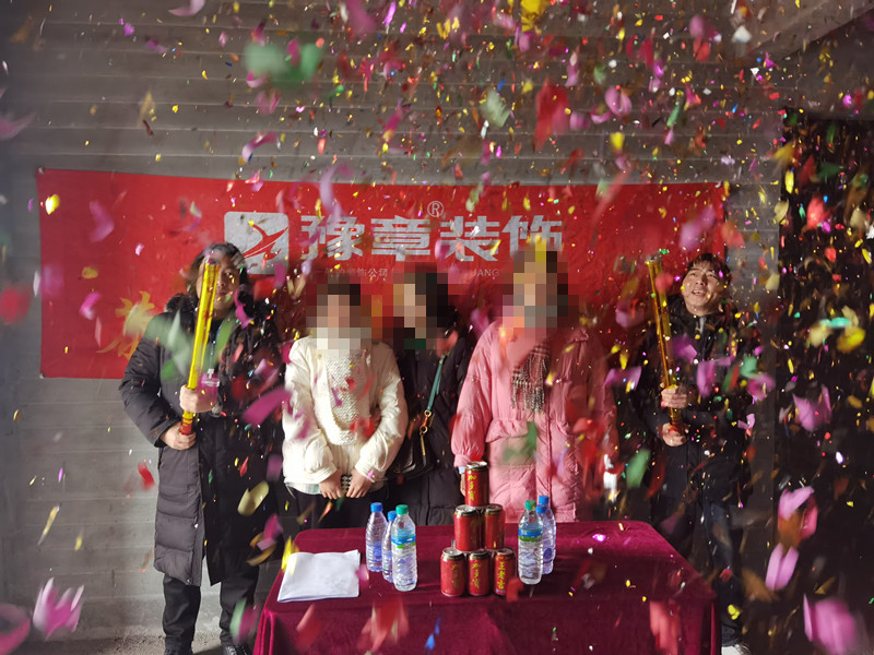 天潤(rùn)芙蓉晏女士_副本.jpg 天潤(rùn)芙蓉晏女士_副本.jpg